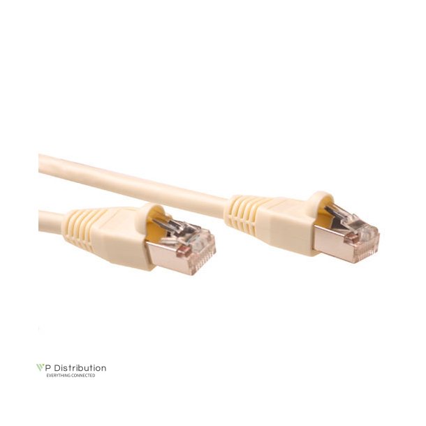 ACT Ivory 0.5 meter SF/UTP CAT5E patch cable snagless with RJ45 connectors