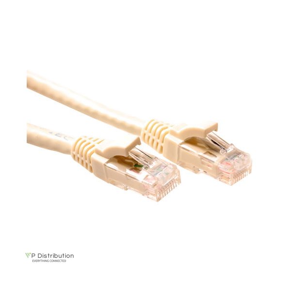 ACT Ivory 0.5 meter U/UTP CAT5E patch cable component level with RJ45 connectors